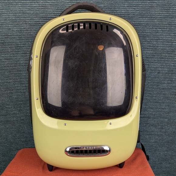 Petkit Breezy Dome Hard Shell Backpack Carrier For Cats And Tiny Dogs - Picture 3 of 17